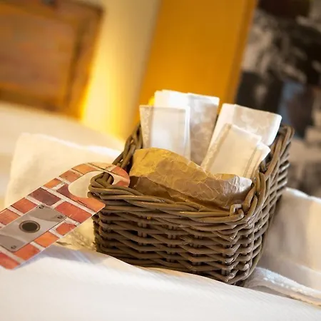 Al Piccolo Scoglio - & Breakfast カモーリ