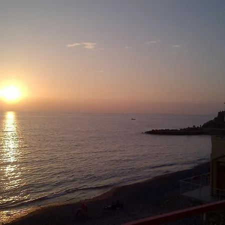 Al Piccolo Scoglio - & Breakfast 3*