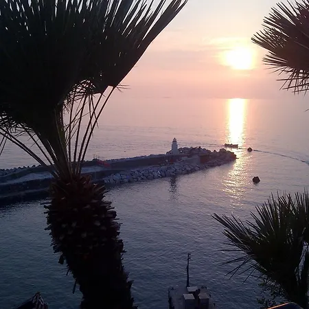 Al Piccolo Scoglio - Room&breakfast * Camogli