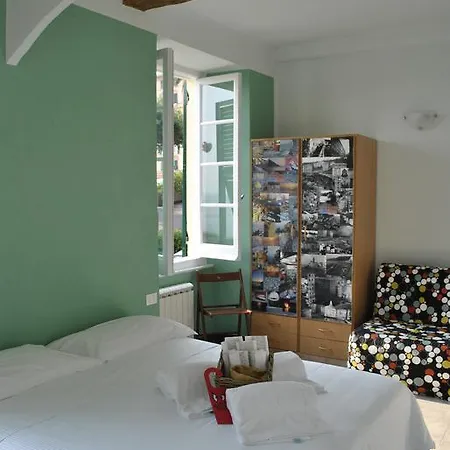 Pensionat Al Piccolo Scoglio - & Breakfast