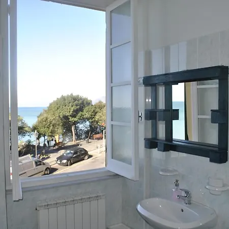 Al Piccolo Scoglio - Room&breakfast Camogli